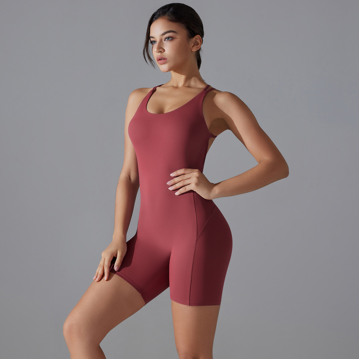 ชุดโยคะเซ็กซี่Backless Sportyแ - Yoga Fitness Kit บทวิจารณ์และราคา