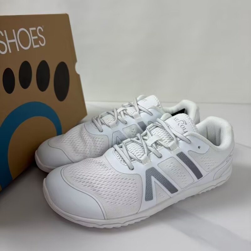 รองเท้ายกน้ำหนักแบรนด์ดีไซเนอร - Yoga Fitness Brand บทวิจารณ์และราคา