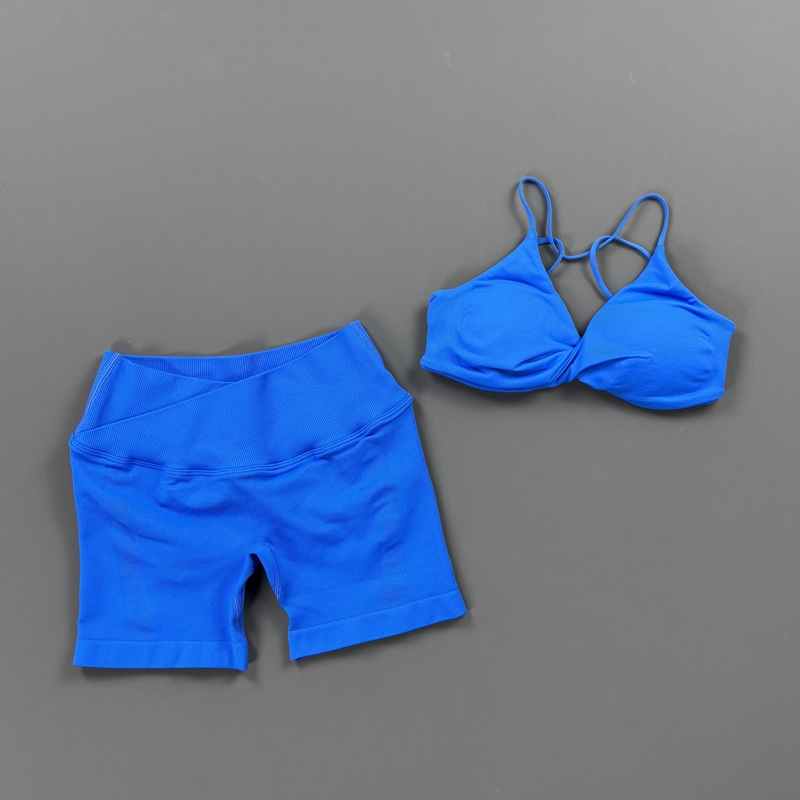 ชุดเซ็ตวิสัยทัศน์วิ่งครอสโอเวอ - Yoga Fitness Kit บทวิจารณ์และราคา